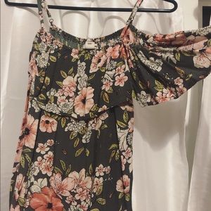 Billabong off the shoulder floral top